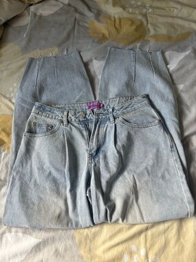Edikted Light Blue Straight Leg Jeans